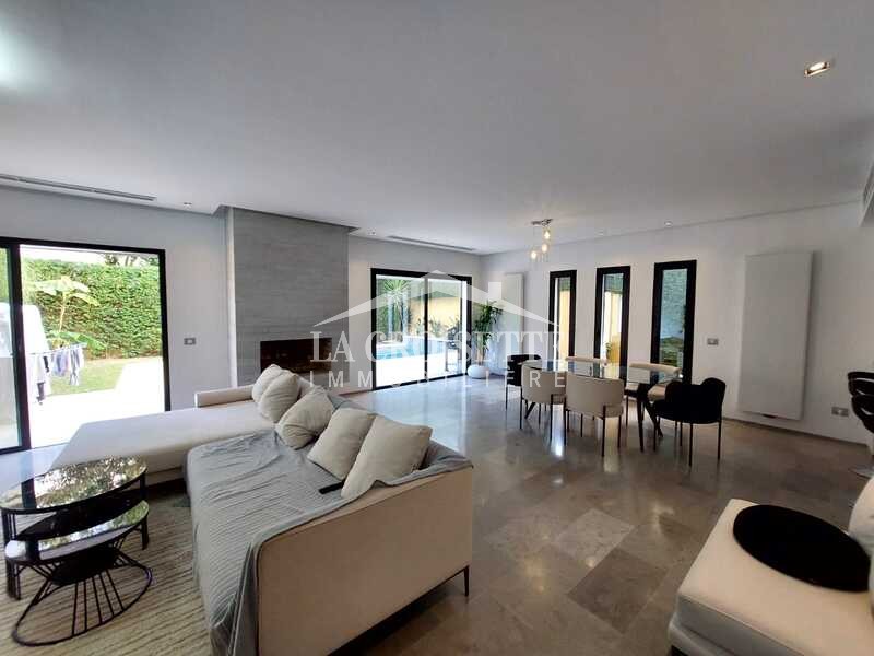 Villa S+3 avec piscine à La Soukra